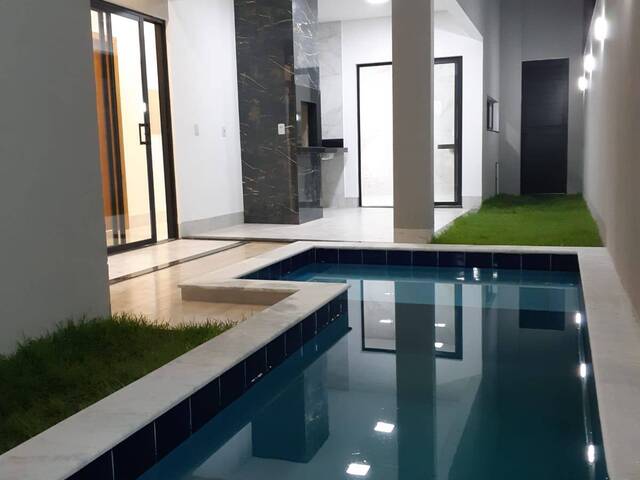 #123 - Casa para Venda em Cuiabá - MT - 3